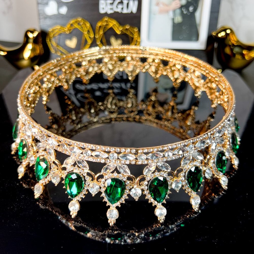 Royal Queen Crown for Women, Green Rhinestone Wedding Crown, Prom Party XL Crown - Picture 6 of 6